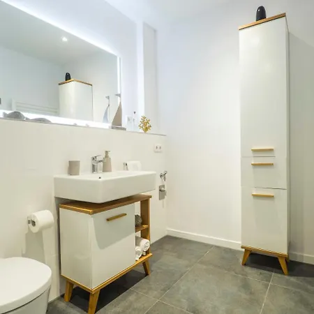 Inselwind Ferienwohnung 10 Meerfamilie 아파트 *